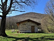 43 con bella vista sulla croce del Canto Alto